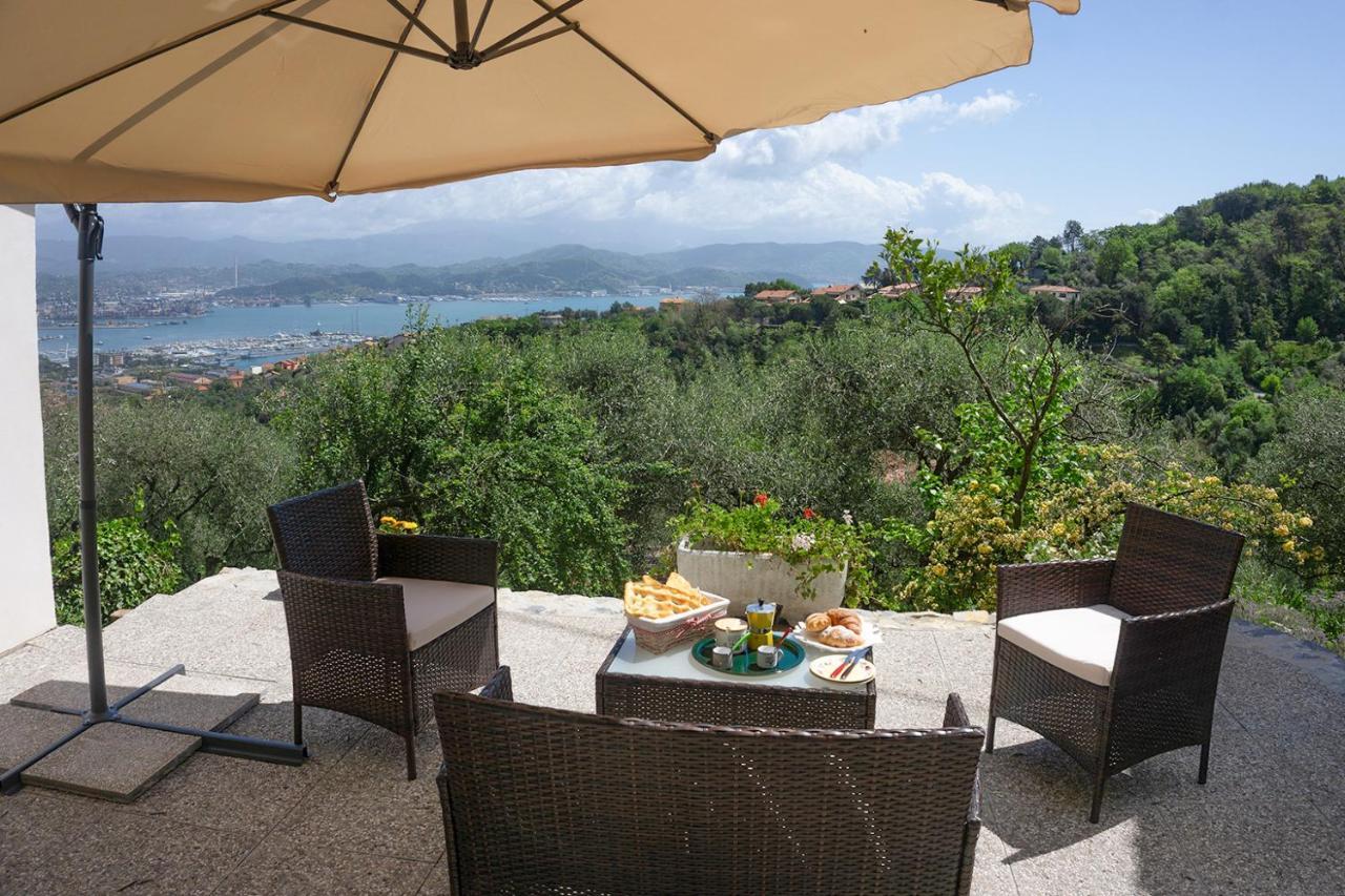 Ferienwohnung Gli Ulivi Sul Golfo E Le 5 Terre La Spezia Exterior foto